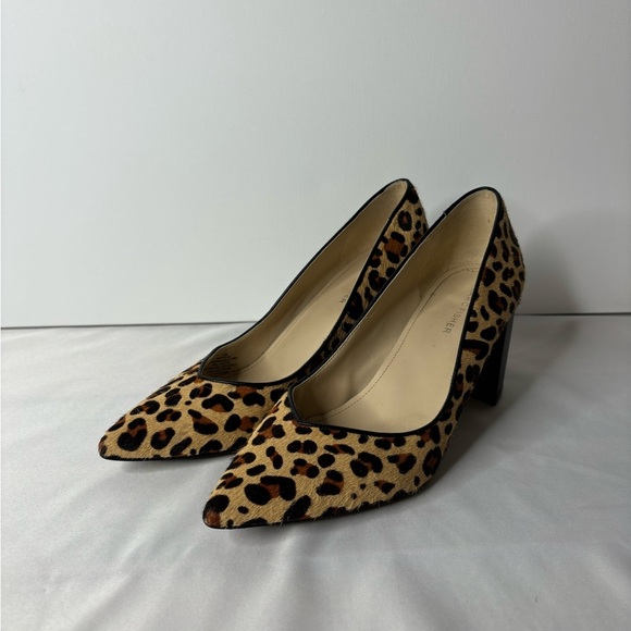 Marc Fisher animal print pointed toe block heels size 9.5 - Picture 2 of 10
